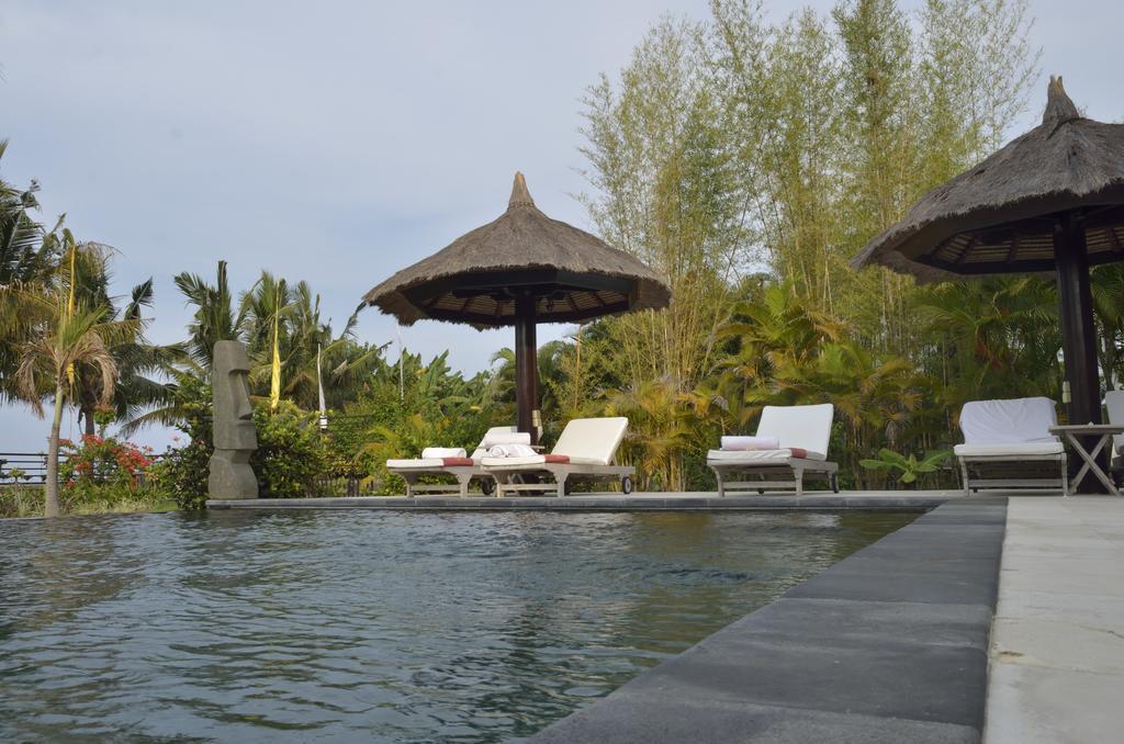 Villa Danison Umeanyar Exterior photo